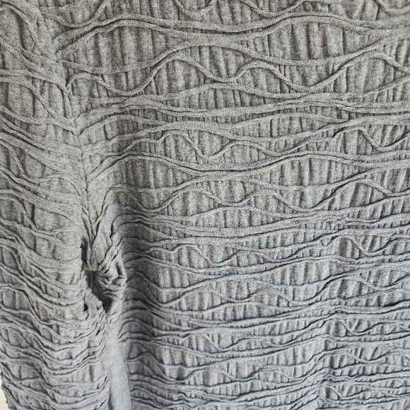 Monari Italia  In Cool Crinkle knit  fabric Gray Size 12 - Picture 4 of 10